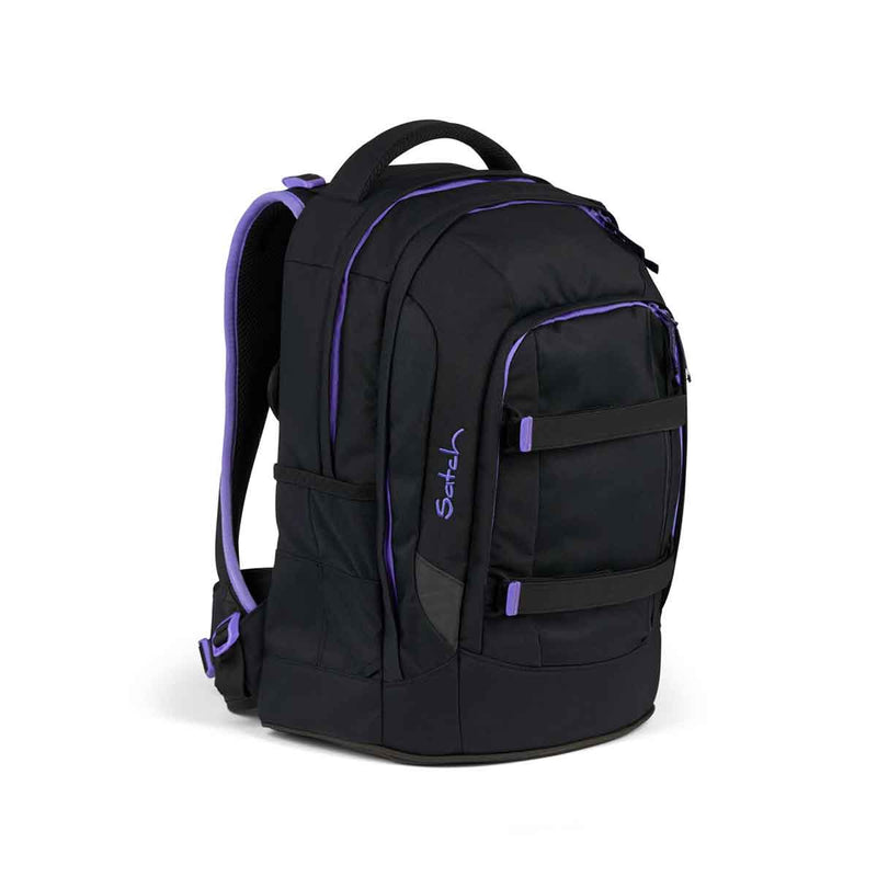 Se Satch Pack Skoletaske 30L Purple Phantom 30L ✔ Kæmpe udvalg i  Satch ✔ Hurtig levering: 1 - 2 Hverdage samt billig fragt - Varenummer: JUCO-00186-40162-10 og barcode / Ean: &