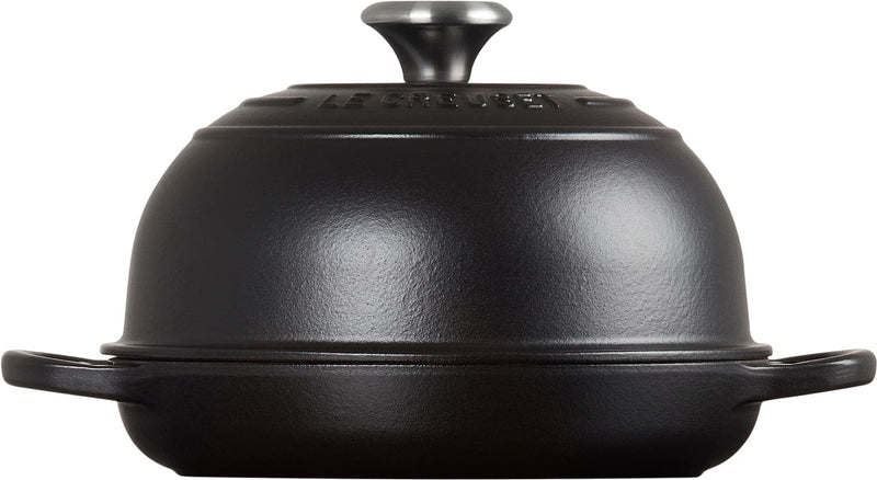 Se Le Creuset Brød Form 24cm Matte Black Str 24cm - Bageforme ❤ Stort online udvalg i Le Creuset ❤ Meget billig fragt og hurtig levering: 1 - 2 hverdage - Varenummer: MGS-S11037324 og barcode / Ean: 024147326366 på lager - Udsalg på Bolig - Køkkenudstyr - Bageartikler - Bageforme Spar op til 52% - Over 1312 kendte brands på udsalg