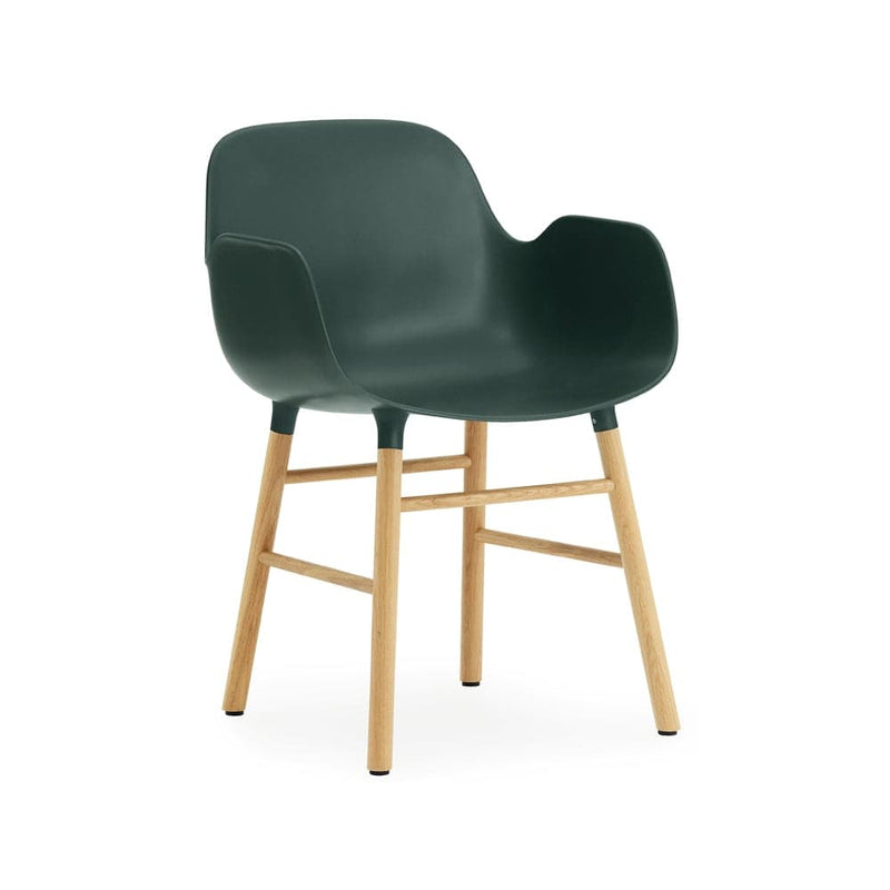 Se Normann Copenhagen Form karmstol green, ben i egetræ ❤ Kæmpe udvalg i Normann Copenhagen ❤ Hurtig levering: 1 - 2 Hverdage samt billig fragt - Varenummer: NDN-520034-01 og barcode / Ean: &