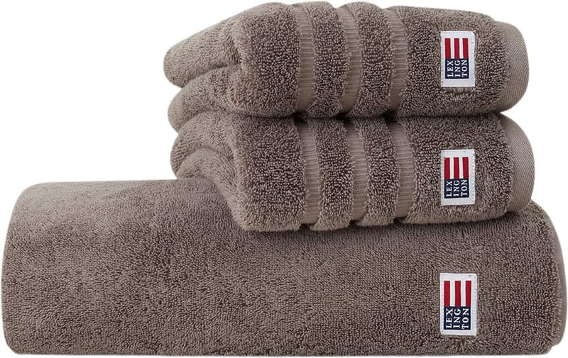 Se Lexington Original Towel Shadow Str 50x70 - Håndklæder ❤ Stort online udvalg i Lexington ❤ Meget billig fragt og hurtig levering: 1 - 2 hverdage - Varenummer: MGS-S10677781 og barcode / Ean: 7321301639052 på lager - Udsalg på Bolig - Tekstiler & puder - Håndklæder Spar op til 66% - Over 1324 kendte brands på udsalg