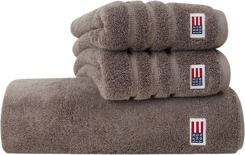 Se Lexington Original Towel Shadow Str 30x50 - Håndklæder ❤ Stort online udvalg i Lexington ❤ Meget billig fragt og hurtig levering: 1 - 2 hverdage - Varenummer: MGS-S10677780 og barcode / Ean: 7321301639045 på lager - Udsalg på Bolig - Tekstiler & puder - Håndklæder Spar op til 65% - Over 1324 kendte brands på udsalg