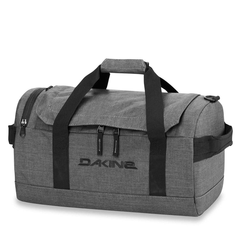 Se Dakine Eq Duffle Bag 25L Carbon Sort 25L ✔ Kæmpe udvalg i  Dakine ✔ Hurtig levering: 1 - 2 Hverdage samt billig fragt - Varenummer: JUCO-D10002933_Carbon og barcode / Ean: &