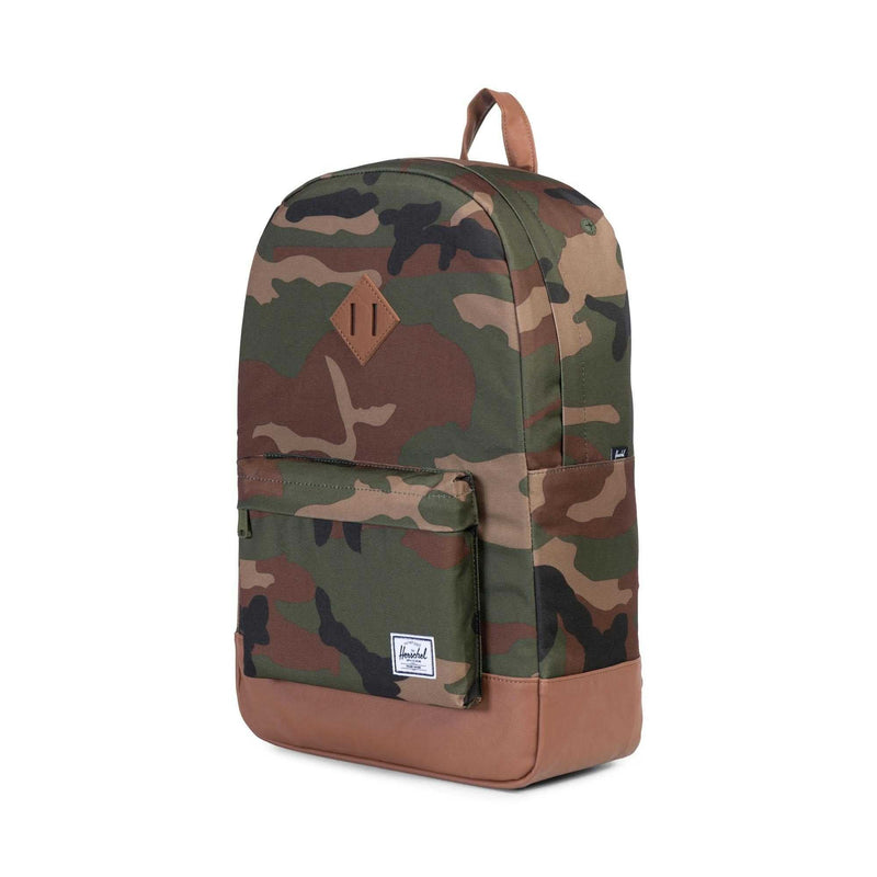 Se Herschel Heritage Rygsæk Woodland Camo 21,5L 21.5L ✔ Kæmpe udvalg i  Herschel ✔ Hurtig levering: 1 - 2 Hverdage samt billig fragt - Varenummer: JUCO-1007-00032 og barcode / Ean: &