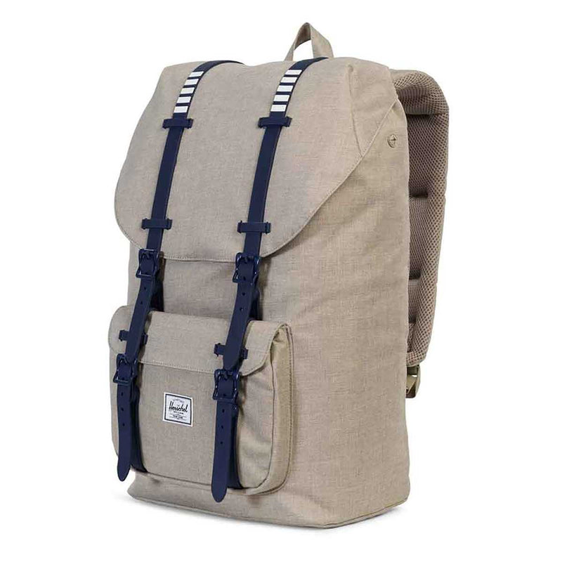 Se Herschel Little America Rygsæk Light Khaki Crosshatch Peacoat 25L 25L ✔ Kæmpe udvalg i  Herschel ✔ Hurtig levering: 1 - 2 Hverdage samt billig fragt - Varenummer: JUCO-10014-01571 og barcode / Ean: &