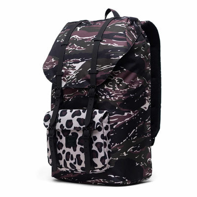 Se Herschel Little America Rygsæk Tiger Camo/Leopard 25L 25L ✔ Kæmpe udvalg i  Herschel ✔ Hurtig levering: 1 - 2 Hverdage samt billig fragt - Varenummer: JUCO-10014-03896 og barcode / Ean: '828432391684 på lager - Udsalg på Rygsæk Spar op til 57% - Over 1300 kendte brands på udsalg