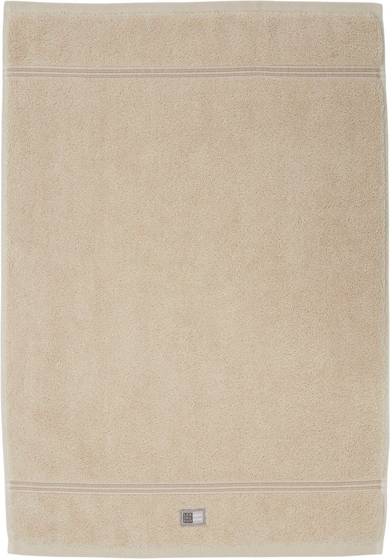 Se Lexington Lexington Hotel Towel Beige/beige Str 100x150 - Håndklæder ❤ Stort online udvalg i Lexington ❤ Meget billig fragt og hurtig levering: 1 - 2 hverdage - Varenummer: MGS-S11666519 og barcode / Ean: 7321301515585 på lager - Udsalg på Bolig - Tekstiler & puder - Håndklæder Spar op til 56% - Over 1354 kendte brands på udsalg