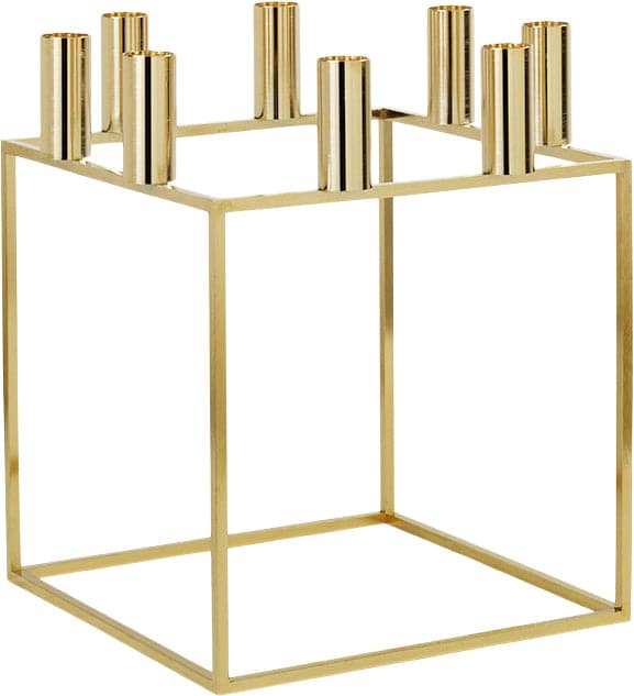 Se Audo Copenhagen Kubus 8, Candle Holder, Gold Plated Str L: 23 x B: 23 cm. - Kronelysestager Messing ❤ Stort online udvalg i Audo Copenhagen ❤ Meget billig fragt og hurtig levering: 1 - 2 hverdage - Varenummer: MGS-S00262749 og barcode / Ean: 5711879002686 på lager - Udsalg på Bolig - Interiør - Lysestager - Kronelysestager Spar op til 53% - Over 1124 kendte brands på udsalg