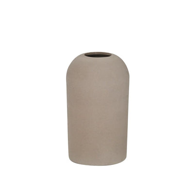 Se Kristina Dam Studio Dome vase Grey engobe, Medium ❤ Kæmpe udvalg i Kristina Dam Studio ❤ Hurtig levering: 1 - 2 Hverdage samt billig fragt - Varenummer: NDN-548614-01 og barcode / Ean: '5713590000378 på lager - Udsalg på Home & Garden - Decor - Vases Spar op til 57% - Over 1354 kendte mærker på udsalg