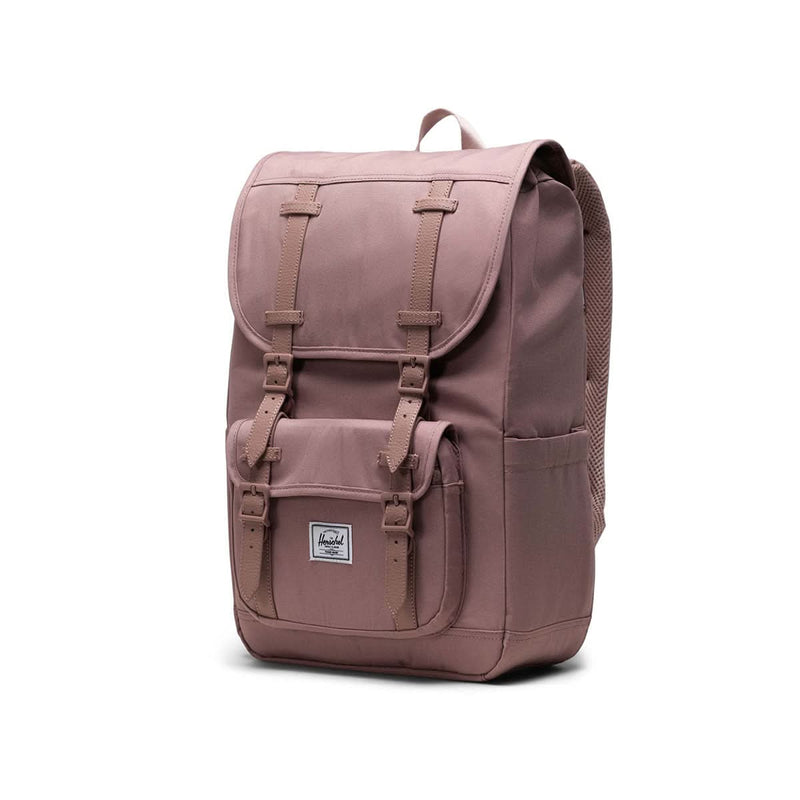 Se Herschel Little America Rygsæk 21L Ash Rose 21L ✔ Kæmpe udvalg i  Herschel ✔ Hurtig levering: 1 - 2 Hverdage samt billig fragt - Varenummer: JUCO-11391-02077 og barcode / Ean: &