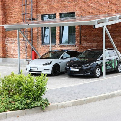 Solar Carport med 5Â° hældning - Til 15 solcellepaneler, 3 rækker á 5