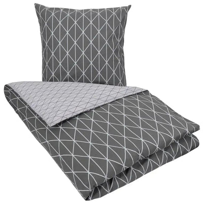 Se Sengetøj 240x220 - Harlequin grey - 2 i 1 - Gråt sengetøj - King size - Sengelinned i 100% Bomuld ❤ Kæmpe udvalg i Borg Living ❤ Hurtig levering: 1 - 2 Hverdage samt billig fragt - Varenummer: THX-751-6 og barcode / Ean: '5704039375973 på lager - Udsalg på Sengetøj - Dobbelt sengetøj - King size sengetøj 240x220 cm Spar op til 65% - Over 1354 kendte mærker på udsalg