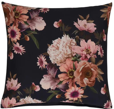 Se Pudebetræk 60x63 cm - Dark blue flower - 2 i 1 design - Hovedpudebetræk i 100% bomuldssatin ❤ Kæmpe udvalg i By Borg ❤ Hurtig levering: 1 - 2 Hverdage samt billig fragt - Varenummer: THX-335-9 og barcode / Ean: '5704039375386 på lager - Udsalg på Sengetøj - Pudebetræk Spar op til 64% - Over 1354 design brands på udsalg