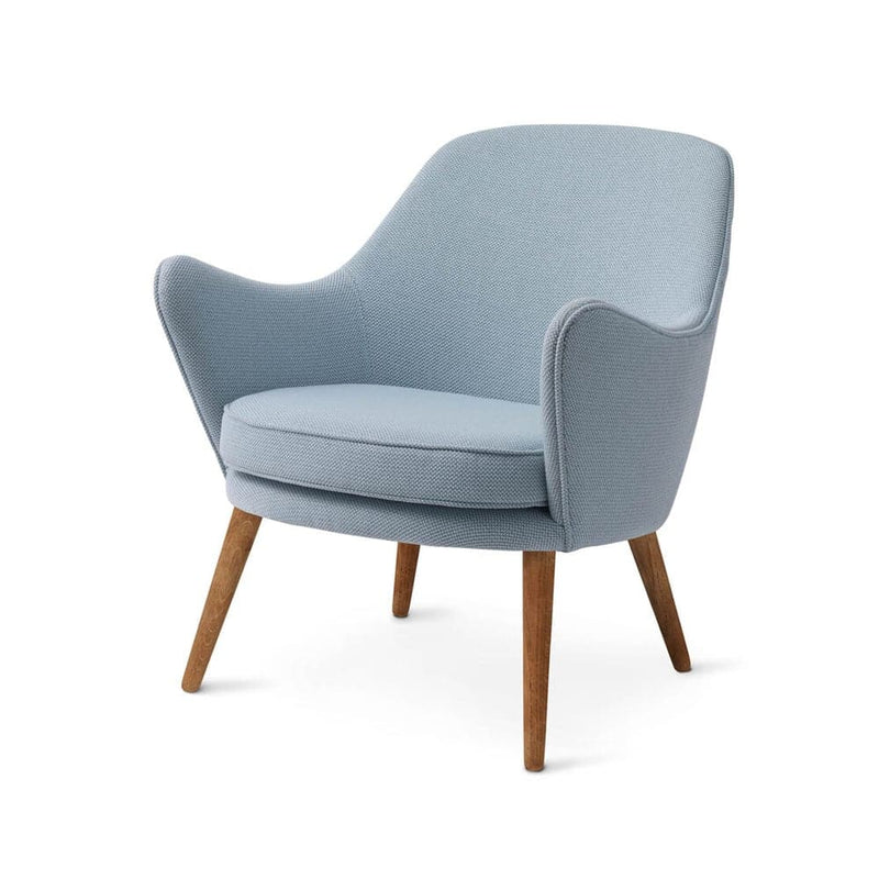 Se Warm Nordic Dwell loungestol stof Merit 014 minty grey, ben i røget egetræ ❤ Kæmpe udvalg i Warm Nordic ❤ Hurtig levering: 1 - 2 Hverdage samt billig fragt - Varenummer: NDN-548173-01 og barcode / Ean: &