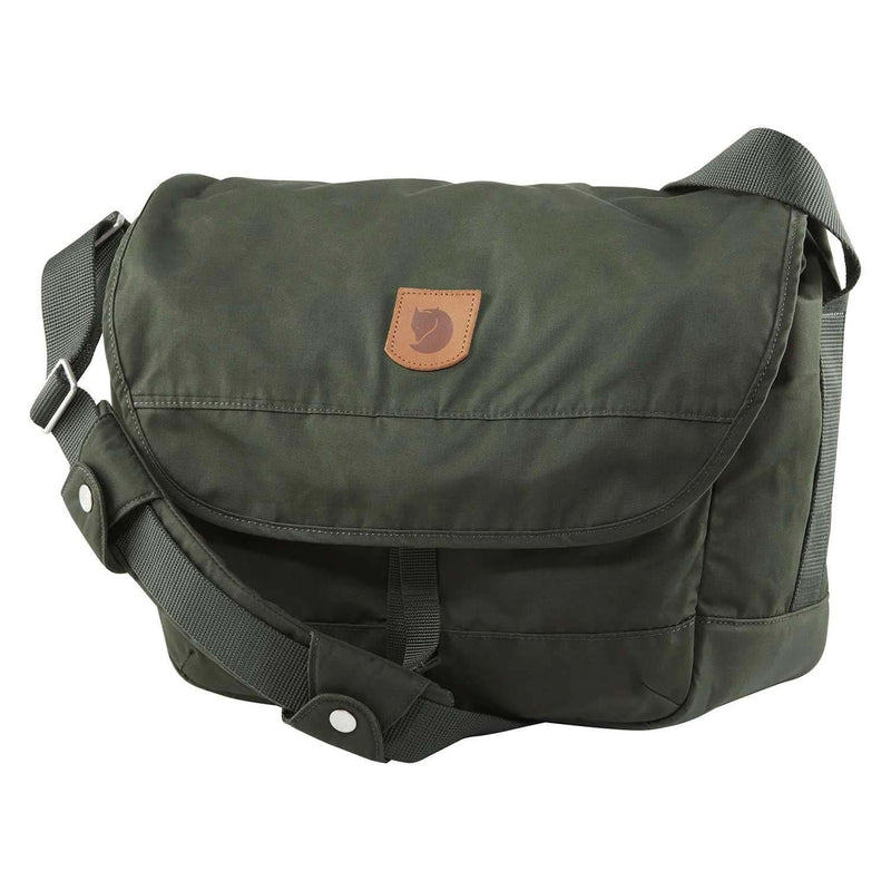 Se Fjällräven Greenland Skuldertaske Deep Forest One size ✔ Kæmpe udvalg i  Fjällräven ✔ Hurtig levering: 1 - 2 Hverdage samt billig fragt - Varenummer: JUCO-F23154-662 og barcode / Ean: &