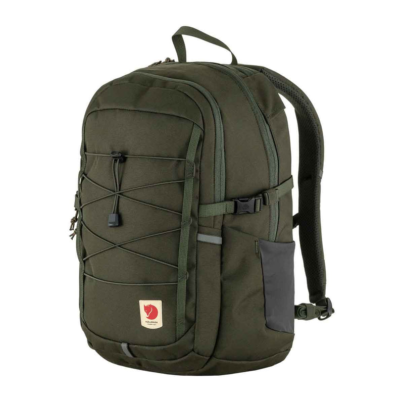 Se Fjällräven Skule 20 Backpack 20L Deep Forest 20L ✔ Kæmpe udvalg i  Fjällräven ✔ Hurtig levering: 1 - 2 Hverdage samt billig fragt - Varenummer: JUCO-23349-662 og barcode / Ean: &