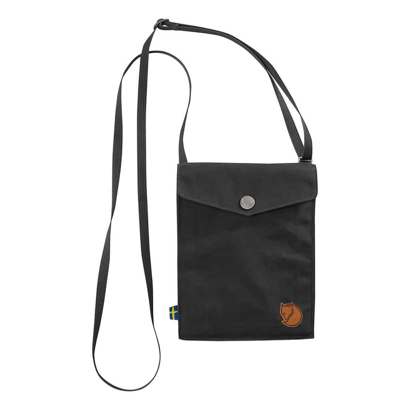 Se Fjällräven Pocket Black One size ✔ Kæmpe udvalg i  Fjällräven ✔ Hurtig levering: 1 - 2 Hverdage samt billig fragt - Varenummer: JUCO-24221-550 og barcode / Ean: &