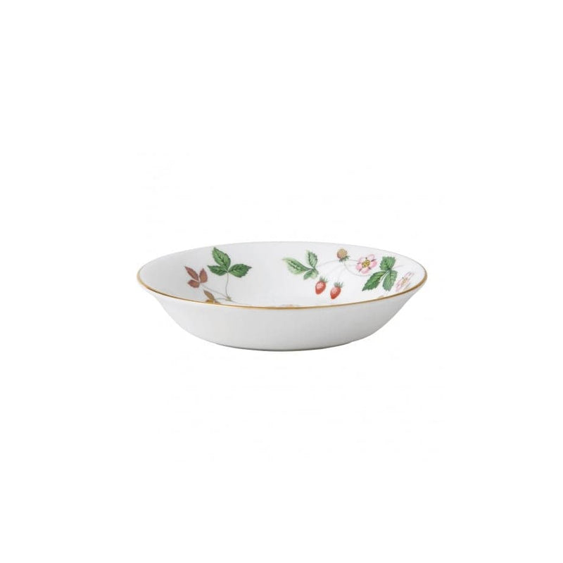 Se Wedgwood Wild Strawberry dyb tallerken Ø 13 cm ✔ Kæmpe udvalg i Wedgwood ✔ Hurtig levering: 1 - 2 Hverdage samt billig fragt - Varenummer: NDN-34932-01 og barcode / Ean: &