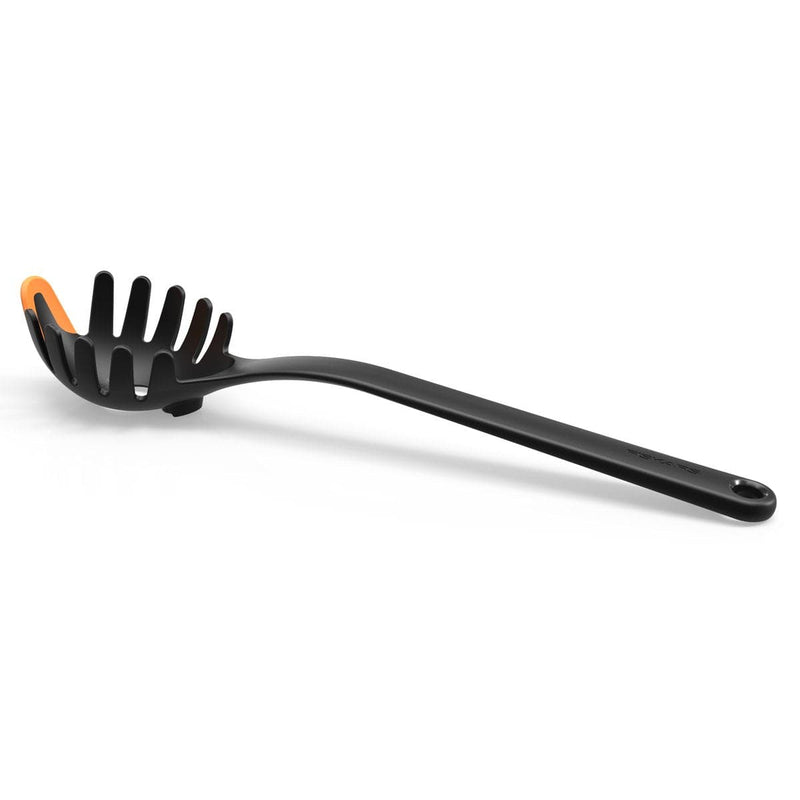 Se Fiskars Functional Form pastaske 29 cm Sort ✔ Kæmpe udvalg i Fiskars ✔ Hurtig levering: 1 - 2 Hverdage samt billig fragt - Varenummer: KTT-35784-01 og barcode / Ean: &