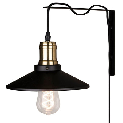 Se Globen Lighting Disc væglampe Matte black-brushed brass ❤ Kæmpe udvalg i Globen Lighting ❤ Hurtig levering: 1 - 2 Hverdage samt billig fragt - Varenummer: NDN-37982-01 og barcode / Ean: '7319434326116 på lager - Udsalg på Home & Garden - Lighting - Lighting Fixtures - Wall Light Fixtures Spar op til 58% - Over 785 kendte brands på udsalg