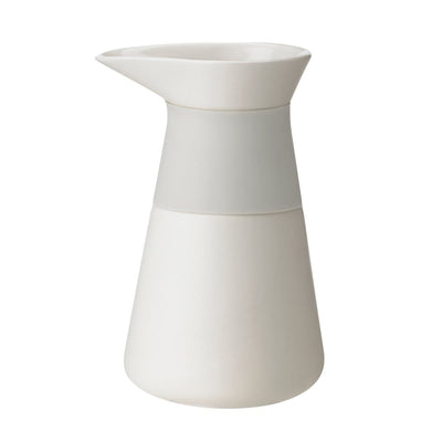 Se Stelton Theo mælkekande 0,4 l Sand ✔ Kæmpe udvalg i Stelton ✔ Hurtig levering: 1 - 2 Hverdage samt billig fragt - Varenummer: KTT-39814-01 og barcode / Ean: '5709846025158 på lager - Udsalg på Servering - Kander & karafler - Mælkekander Spar op til 63% - Over 1312 kendte brands på udsalg