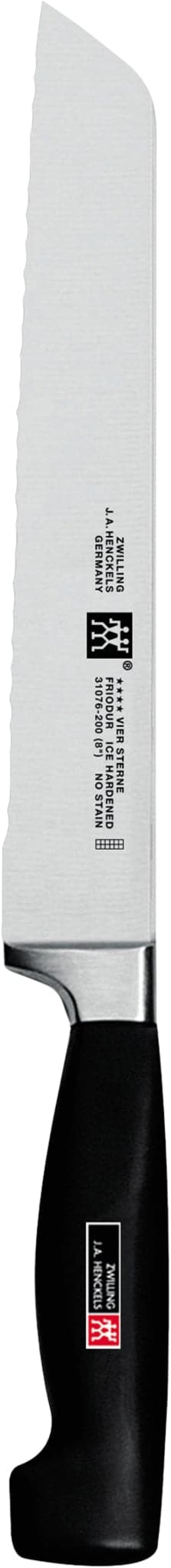 Se Zwilling Four Star Brødkniv 20 cm Str 20 cm - Brødknive Stål ❤ Stort online udvalg i Zwilling ❤ Meget billig fragt og hurtig levering: 1 - 2 hverdage - Varenummer: MGS-S00656902 og barcode / Ean: 4009839007262 på lager - Udsalg på Bolig - Køkkenudstyr - Køkkenknive & sakse - Brødknive Spar op til 64% - Over 1150 kendte brands på udsalg