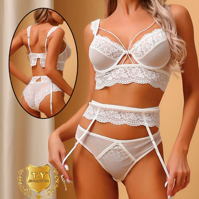 Se Elegant Lingeri sæt med hofteholder - Bridal Dream ✔ Kæmpe udvalg i  Satana ✔ Hurtig levering: 1 - 2 Hverdage samt billig fragt - Varenummer: STAA-1505230 og barcode / Ean:  på lager - Udsalg på BH'er og tilbehør > TØJ & SKO Spar op til 58% - Over  785 kendte brands på udsalg