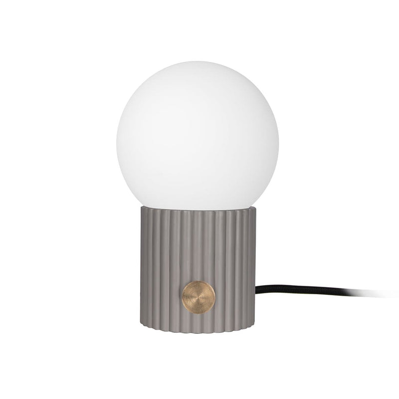 Se Globen Lighting Hubble bordlampe Ø15 cm Grå ❤ Kæmpe udvalg i Globen Lighting ❤ Hurtig levering: 1 - 2 Hverdage samt billig fragt - Varenummer: NDN-43492-02 og barcode / Ean: &