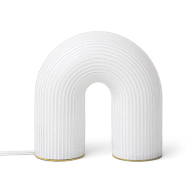 Se ferm LIVING Vuelta bordlampe Hvid ❤ Kæmpe udvalg i ferm LIVING ❤ Hurtig levering: 1 - 2 Hverdage samt billig fragt - Varenummer: NDN-43533-01 og barcode / Ean: '5704723255611 på lager - Udsalg på Home & Garden - Lighting - Lamps Spar op til 64% - Over 1124 kendte brands på udsalg