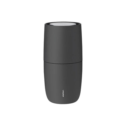 Se Stelton Foster peberkværn Anthracite ✔ Kæmpe udvalg i Stelton ✔ Hurtig levering: 1 - 2 Hverdage samt billig fragt - Varenummer: KTT-45689-01 og barcode / Ean: '5709846025509 på lager - Udsalg på Køkken & madlavning - Køkkenredskaber - Salt- & peberkværne Spar op til 59% - Over 785 kendte brands på udsalg