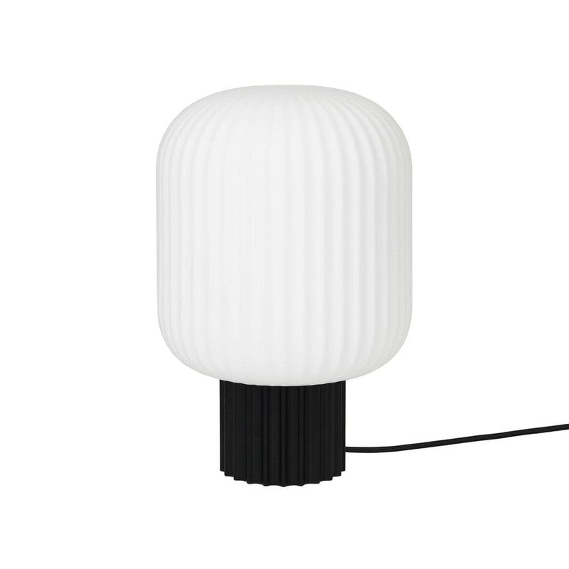 Se Broste Copenhagen Lolly bordlampe Sort/Hvid/30 cm ❤ Kæmpe udvalg i Broste Copenhagen ❤ Hurtig levering: 1 - 2 Hverdage samt billig fragt - Varenummer: NDN-501254-01 og barcode / Ean: &