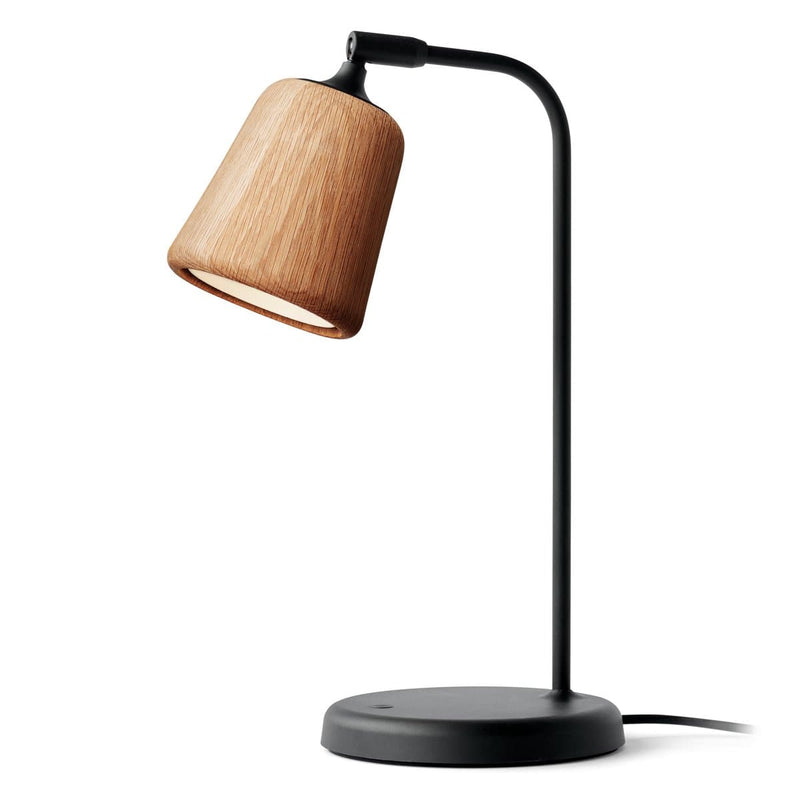 Se New Works Material bordlampe Natural oak ❤ Kæmpe udvalg i New Works ❤ Hurtig levering: 1 - 2 Hverdage samt billig fragt - Varenummer: NDN-501482-01 og barcode / Ean: &