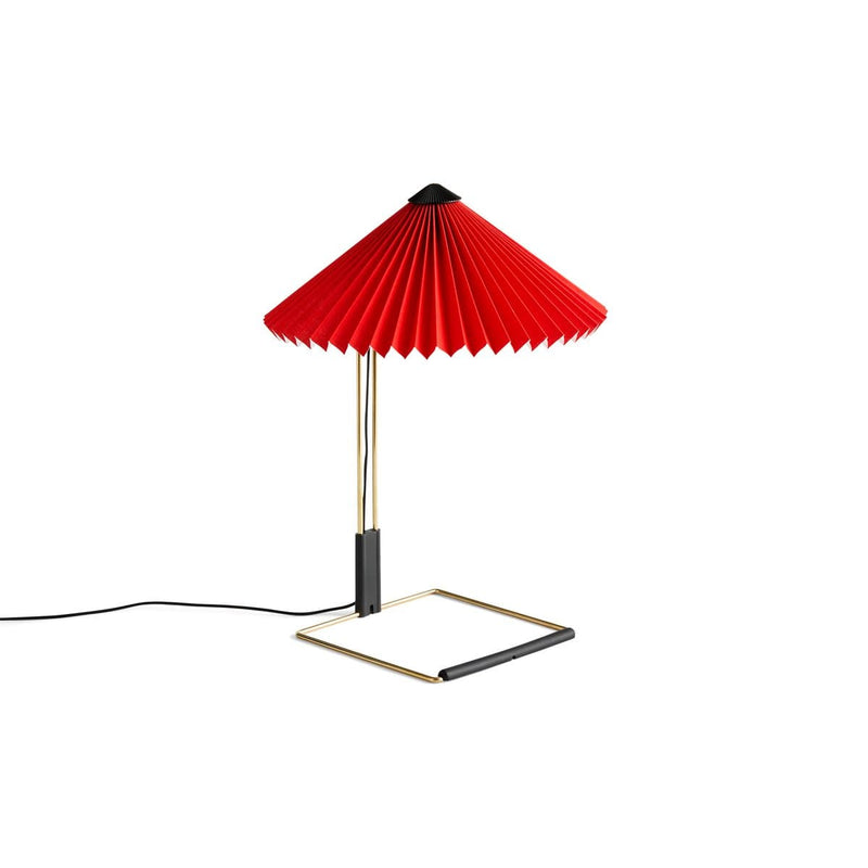 Se HAY Matin table bordlampe Ø30 cm Bright red shade ❤ Kæmpe udvalg i HAY ❤ Hurtig levering: 1 - 2 Hverdage samt billig fragt - Varenummer: NDN-503337-01 og barcode / Ean: &