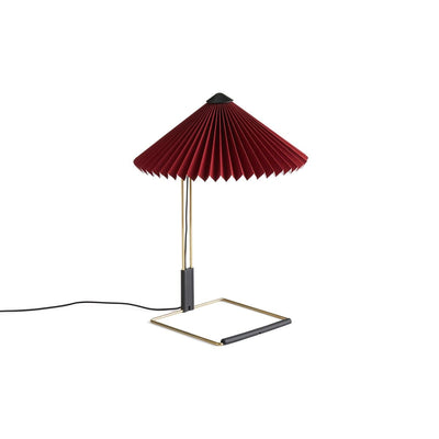 Se HAY Matin table bordlampe Ø30 cm Oxide red shade ❤ Kæmpe udvalg i HAY ❤ Hurtig levering: 1 - 2 Hverdage samt billig fragt - Varenummer: NDN-503364-01 og barcode / Ean: '5710441275800 på lager - Udsalg på Home & Garden - Lighting - Lamps Spar op til 58% - Over 785 kendte brands på udsalg