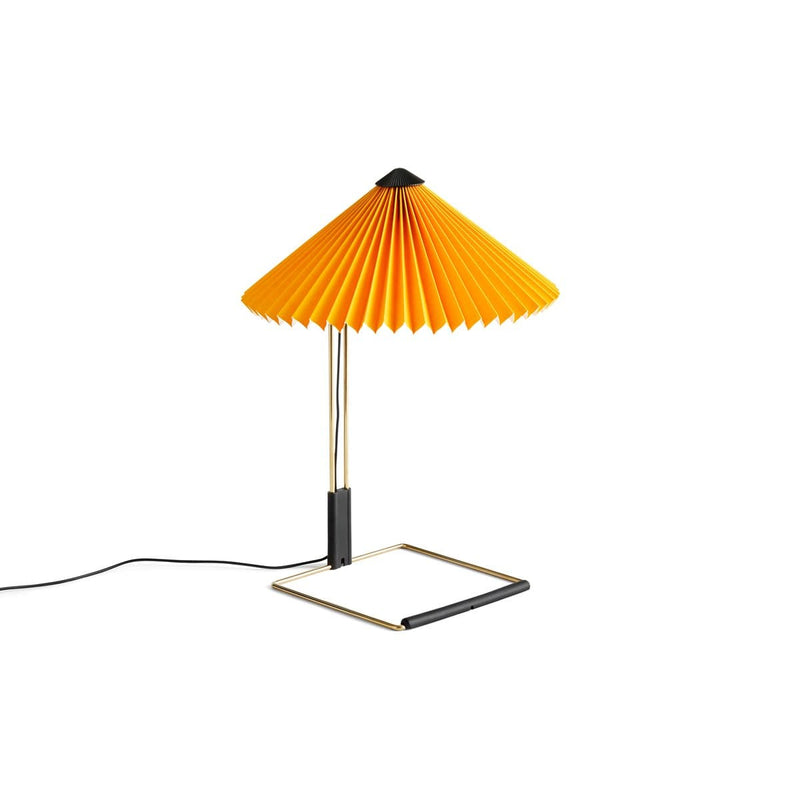 Se HAY Matin table bordlampe Ø30 cm Yellow shade ❤ Kæmpe udvalg i HAY ❤ Hurtig levering: 1 - 2 Hverdage samt billig fragt - Varenummer: NDN-503436-01 og barcode / Ean: &