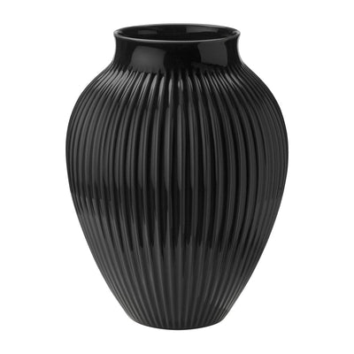 Se Knabstrup Keramik Knabstrup vase rillet 35 cm Sort ❤ Kæmpe udvalg i Knabstrup Keramik ❤ Hurtig levering: 1 - 2 Hverdage samt billig fragt - Varenummer: NDN-506892-01 og barcode / Ean: '5713959012080 på lager - Udsalg på Home & Garden - Decor - Vases Spar op til 51% - Over 1354 kendte mærker på udsalg