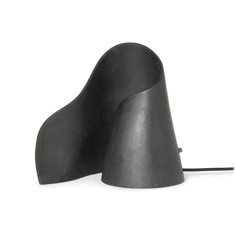 Se ferm LIVING Oyster bordlampe Black
 ❤ Kæmpe udvalg i ferm LIVING ❤ Hurtig levering: 1 - 2 Hverdage samt billig fragt - Varenummer: NDN-507284-01 og barcode / Ean: &