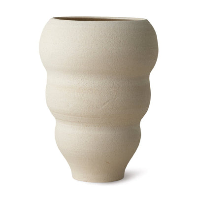 Se Ro Collection Hand turned vase no. 60 Curved Vanilla ❤ Kæmpe udvalg i Ro Collection ❤ Hurtig levering: 1 - 2 Hverdage samt billig fragt - Varenummer: NDN-507344-01 og barcode / Ean: '5712129026032 på lager - Udsalg på Home & Garden - Decor - Vases Spar op til 52% - Over 1354 kendte brands på udsalg