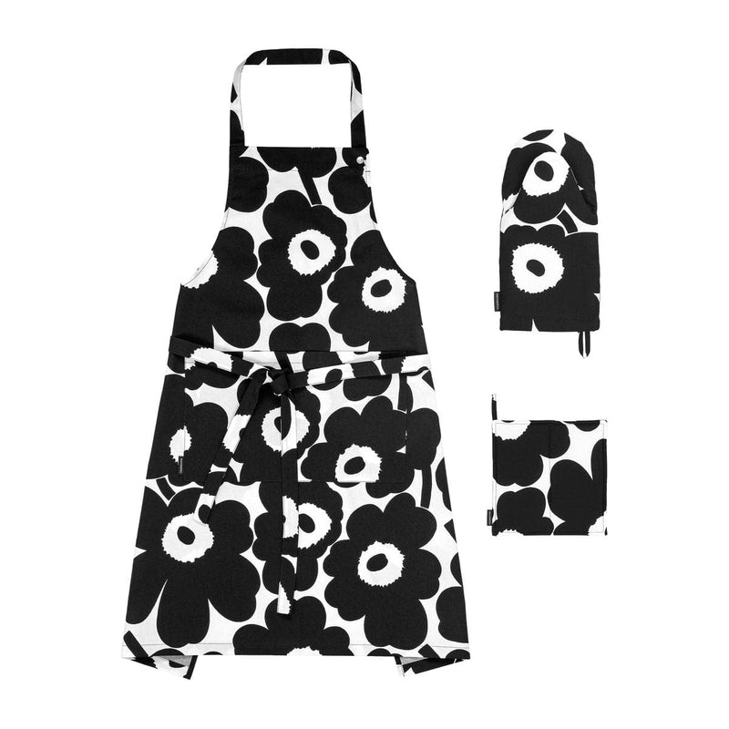 Se Marimekko Pieni Unikko tekstilsæt til køkkenet Hvid-sort ✔ Kæmpe udvalg i Marimekko ✔ Hurtig levering: 1 - 2 Hverdage samt billig fragt - Varenummer: KTT-508060-01 og barcode / Ean: &