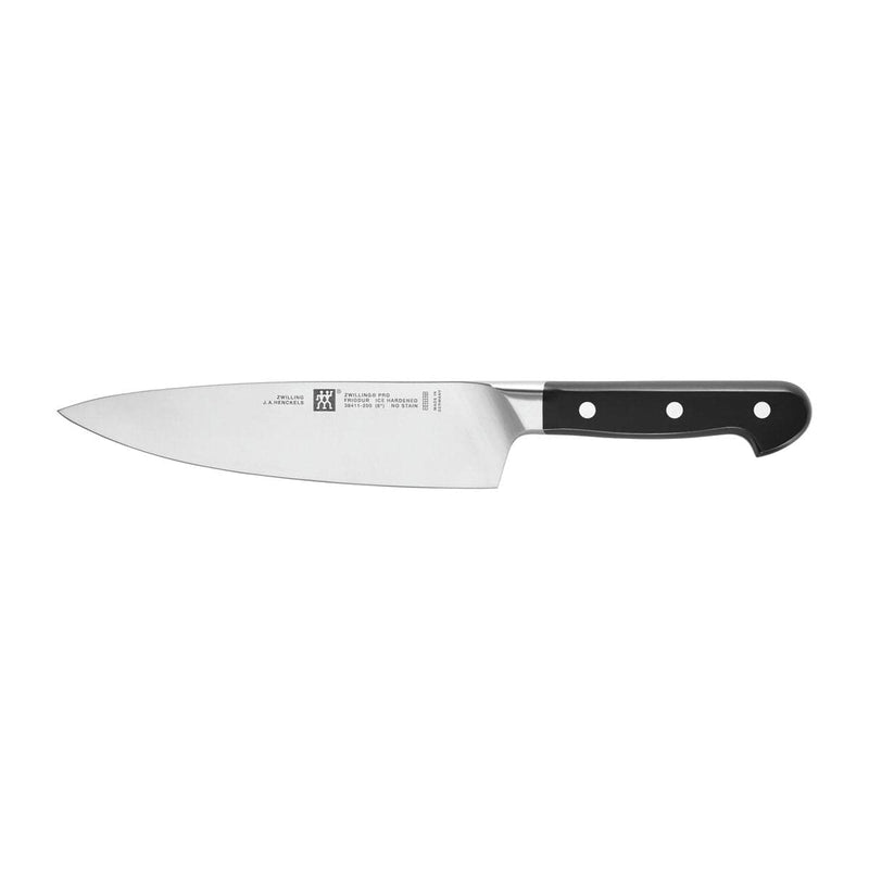 Se Zwilling Zwilling Pro kokkekniv 20 cm ✔ Kæmpe udvalg i Zwilling ✔ Hurtig levering: 1 - 2 Hverdage samt billig fragt - Varenummer: KTT-509079-01 og barcode / Ean: &