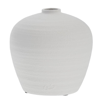 Se Lene Bjerre Catia vase 20 cm Hvid ❤ Kæmpe udvalg i Lene Bjerre ❤ Hurtig levering: 1 - 2 Hverdage samt billig fragt - Varenummer: NDN-511304-01 og barcode / Ean: '5705764757195 på lager - Udsalg på Home & Garden - Decor - Vases Spar op til 67% - Over 857 kendte brands på udsalg