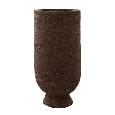 Se AYTM Terra krukke/vase Ø13 cm Java brown ✔ Kæmpe udvalg i AYTM ✔ Hurtig levering: 1 - 2 Hverdage samt billig fragt - Varenummer: KTT-511454-01 og barcode / Ean: '5704444084941 på lager - Udsalg på Indretning - Dekoration - Krukker Spar op til 61% - Over 1334 design mærker på udsalg