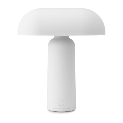 Se Normann Copenhagen Porta bordlampe Hvid ❤ Kæmpe udvalg i Normann Copenhagen ❤ Hurtig levering: 1 - 2 Hverdage samt billig fragt - Varenummer: NDN-513584-01 og barcode / Ean: '5712396079366 på lager - Udsalg på Home & Garden - Lighting - Lamps Spar op til 54% - Over 1334 design brands på udsalg