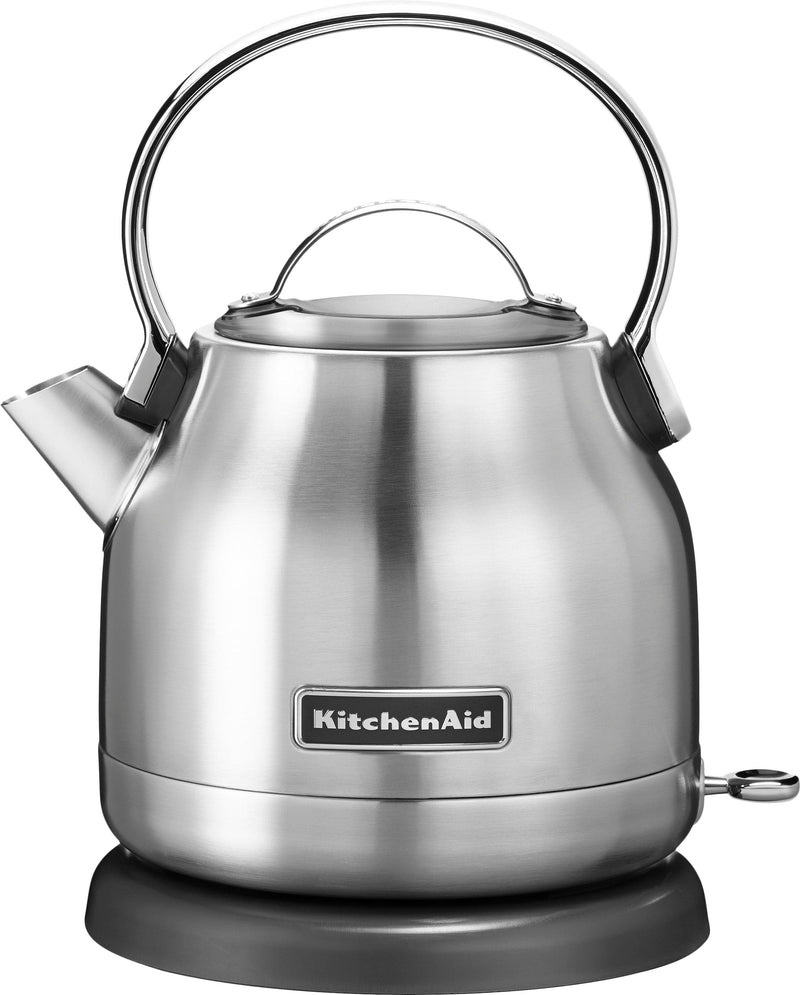 Se KitchenAid Elkedel Stål 1,25 Liter Str 1,25 liter - Elkedler Stål ❤ Stort online udvalg i KitchenAid ❤ Meget billig fragt og hurtig levering: 1 - 2 hverdage - Varenummer: MGS-S00249857 og barcode / Ean: 5413184151614 på lager - Udsalg på Bolig - Køkkenudstyr - Køkkenmaskiner - Elkedler Spar op til 66% - Over 1150 kendte brands på udsalg