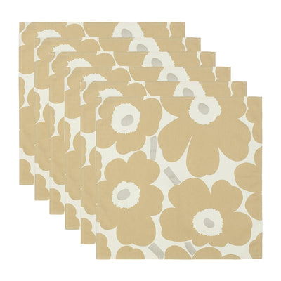 Se Marimekko Pieni Unikko serviet 43x43 cm 6-pak Beige/Silver/White ✔ Kæmpe udvalg i Marimekko ✔ Hurtig levering: 1 - 2 Hverdage samt billig fragt - Varenummer: KTT-567583-01 og barcode / Ean: '6411254774861 på lager - Udsalg på Servering - Serveringstilbehør - Servietter Spar op til 61% - Over 785 kendte brands på udsalg