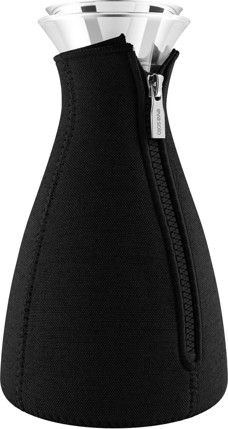 Se Eva Solo Cafesolo 1,0l Black Woven Str 1,0 l - Karafler ❤ Stort online udvalg i Eva Solo ❤ Meget billig fragt og hurtig levering: 1 - 2 hverdage - Varenummer: MGS-S00296755 og barcode / Ean: 5706631075817 på lager - Udsalg på Bolig - Borddækning - Karafler & kander - Karafler Spar op til 56% - Over 1354 kendte mærker på udsalg