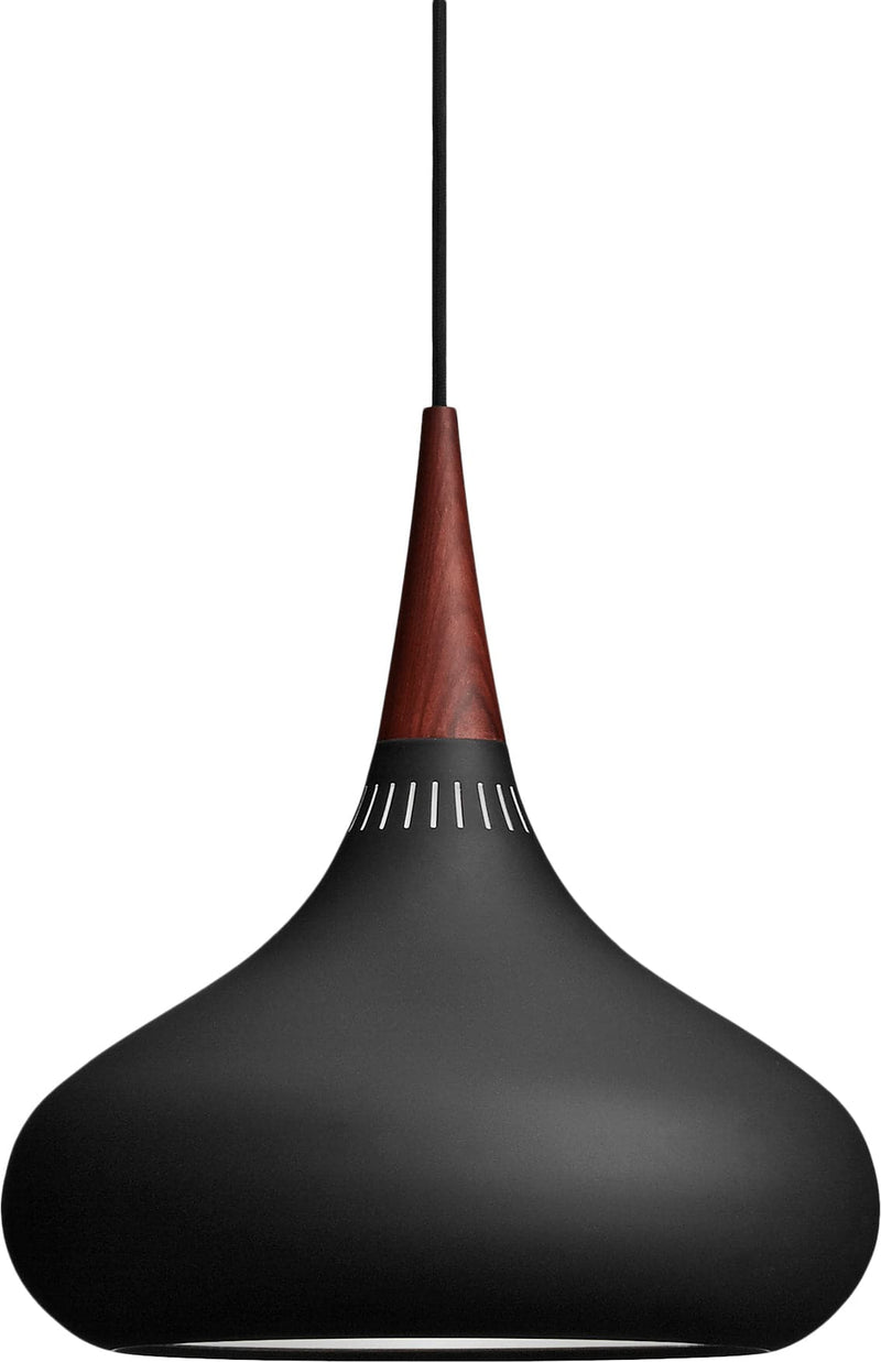 Se Fritz Hansen Orient P2, Black/rosewood Str ø34 cm, h:37 cm - Pendler ❤ Stort online udvalg i Fritz Hansen ❤ Meget billig fragt og hurtig levering: 1 - 2 hverdage - Varenummer: MGS-S00437820 og barcode / Ean: 5702371923081 på lager - Udsalg på Bolig - Lamper - Pendler Spar op til 52% - Over 1334 design brands på udsalg