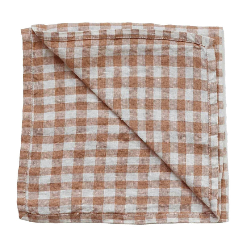 Se Tell Me More Gingham ternet hørserviet 45x45 cm Biscuit ✔ Kæmpe udvalg i Tell Me More ✔ Hurtig levering: 1 - 2 Hverdage samt billig fragt - Varenummer: KTT-570270-01 og barcode / Ean: &