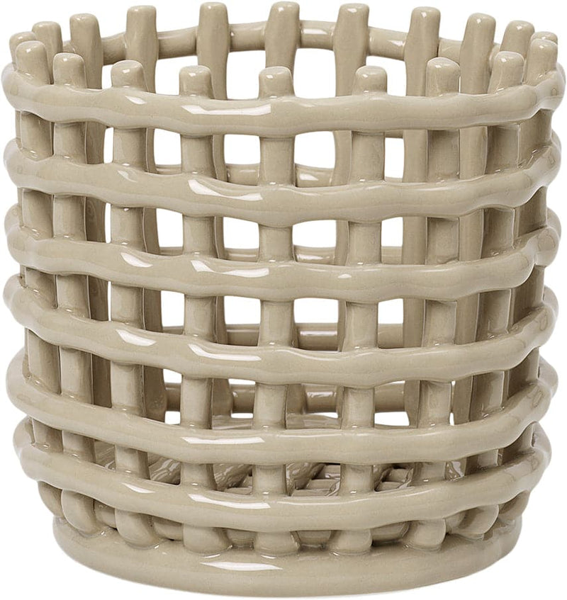 Se ferm LIVING Ceramic Basket Small - Cashmere Str ACCESSORIES - Kurve Cashmere ❤ Stort online udvalg i ferm LIVING ❤ Meget billig fragt og hurtig levering: 1 - 2 hverdage - Varenummer: MGS-S00551175 og barcode / Ean: 5704723267393 på lager - Udsalg på Bolig - Interiør - Opbevaring - Kurve Spar op til 59% - Over 1354 design brands på udsalg