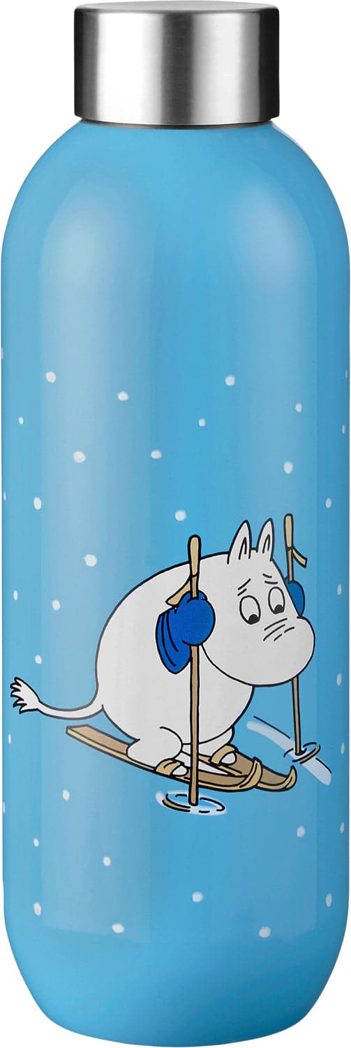 Se Stelton Keep Cool Termoflaske 0.6 l. Moomin Skiing - Termoflasker Stål ❤ Stort online udvalg i Stelton ❤ Meget billig fragt og hurtig levering: 1 - 2 hverdage - Varenummer: MGS-S12450881 og barcode / Ean: 5709846032286 på lager - Udsalg på Bolig - Køkkenudstyr - Opbevaring - Termoflasker Spar op til 55% - Over 1334 design mærker på udsalg