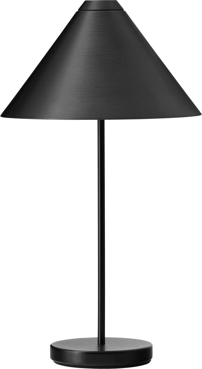 Se New Works Brolly Portable Table Lamp, Steel Black Str H: 30 x Ø: 16,5 cm - Bordlamper Stål ❤ Stort online udvalg i New Works ❤ Meget billig fragt og hurtig levering: 1 - 2 hverdage - Varenummer: MGS-S12224260 og barcode / Ean: 5712826215111 på lager - Udsalg på Bolig - Lamper - Bordlamper Spar op til 67% - Over 1334 design mærker på udsalg